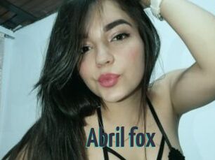 Abril_fox