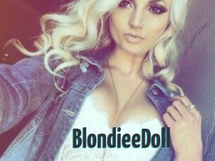 BlondieeDoll