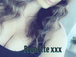 Brunette_xxx