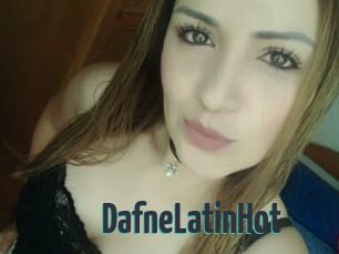 DafneLatinHot