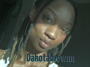 Dakotabrownn