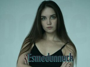 Esmedunnuck