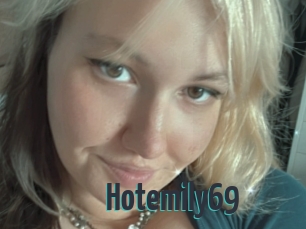 Hotemily69