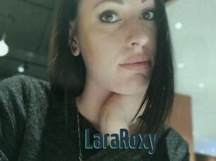 LaraRoxy