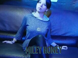 MILEY_HONEY