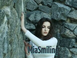 MiaSmiling