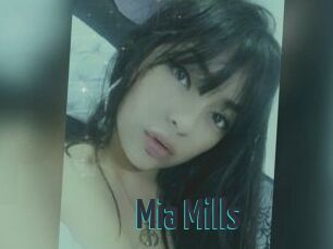 Mia_Mills