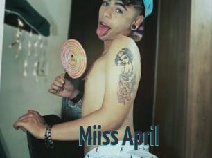 Miiss_April