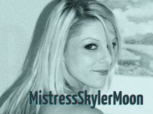 MistressSkylerMoon