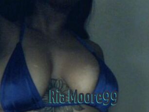 Ria_Moore99