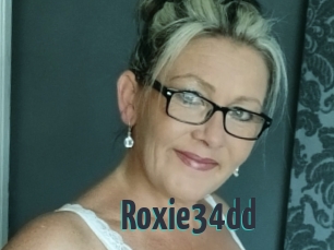 Roxie34dd