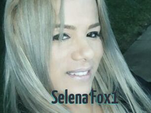 Selena_Fox1