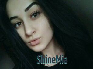 ShineMia