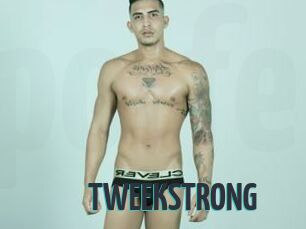 TWEEKSTRONG