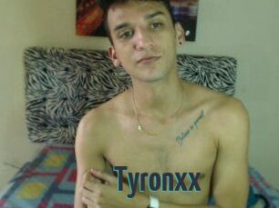 Tyronxx